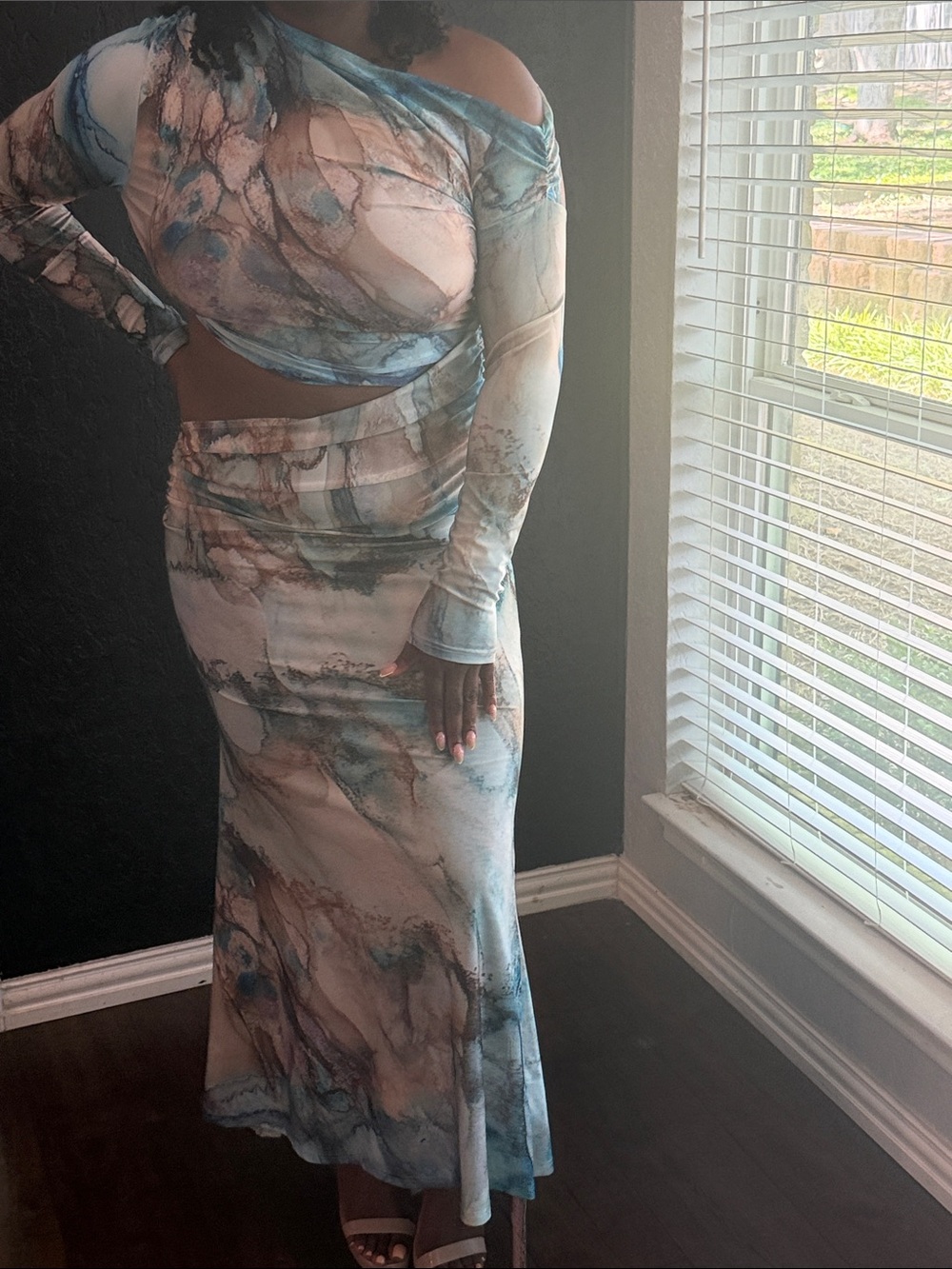 Marble Print Two-Piece Bardot Crop Top & Maxi Skirt Set - Blue & Cream